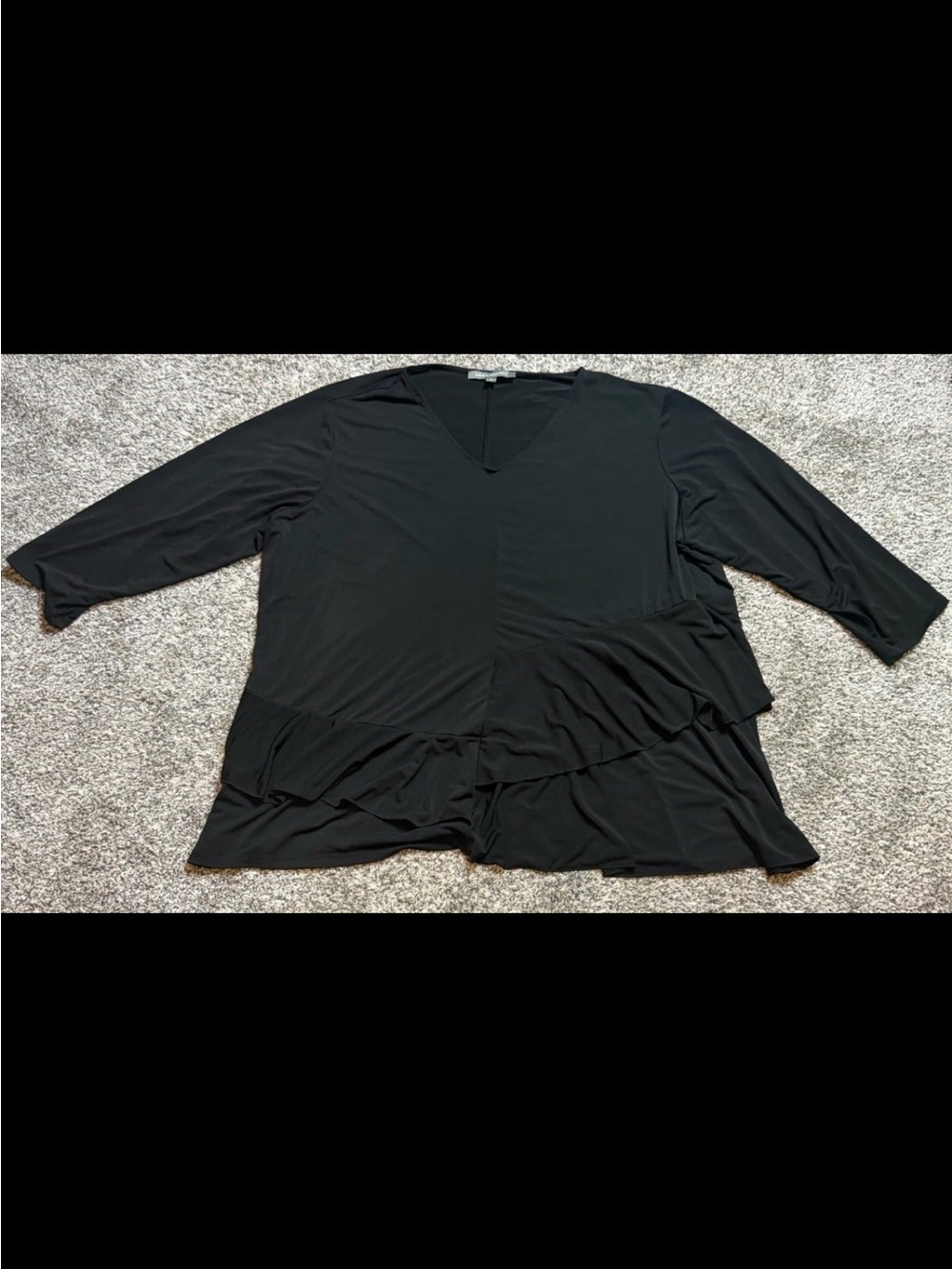 Kate & Mallory Black V-Neck Ruffle Hem Tunic